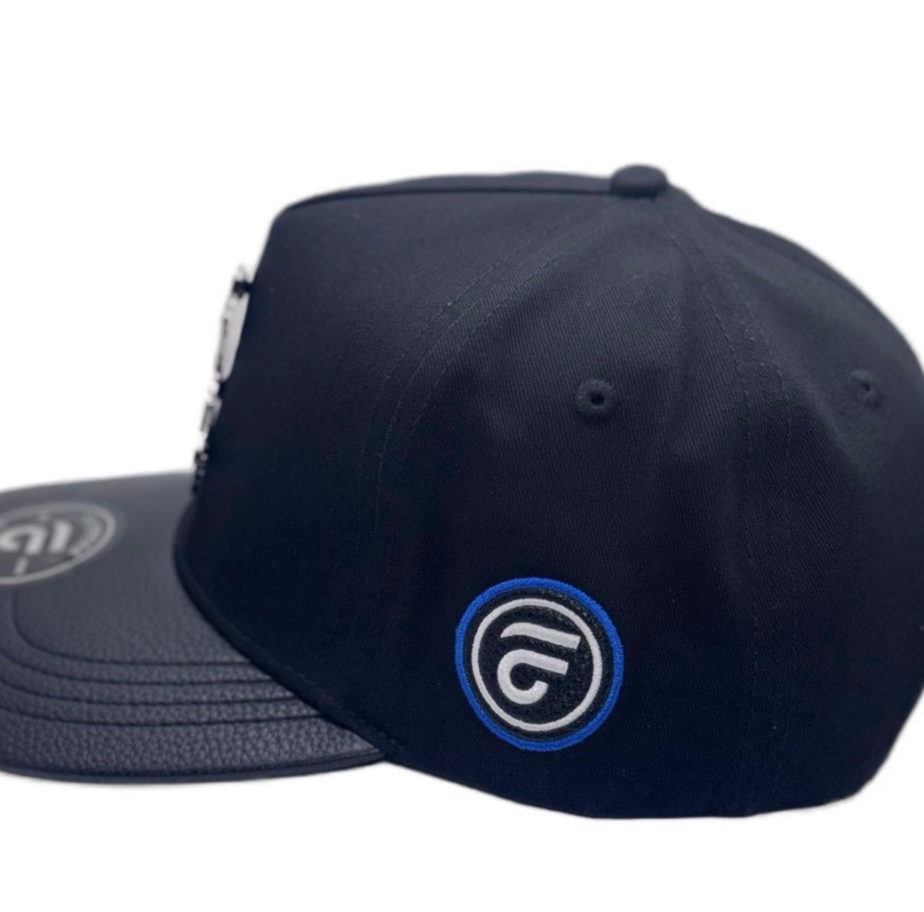 La Office Serafin Black