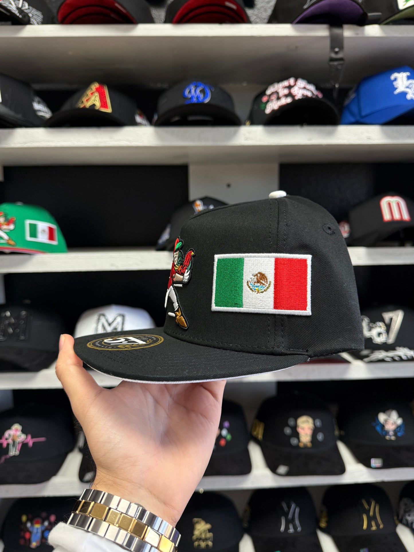 Five Seven Mexico Black