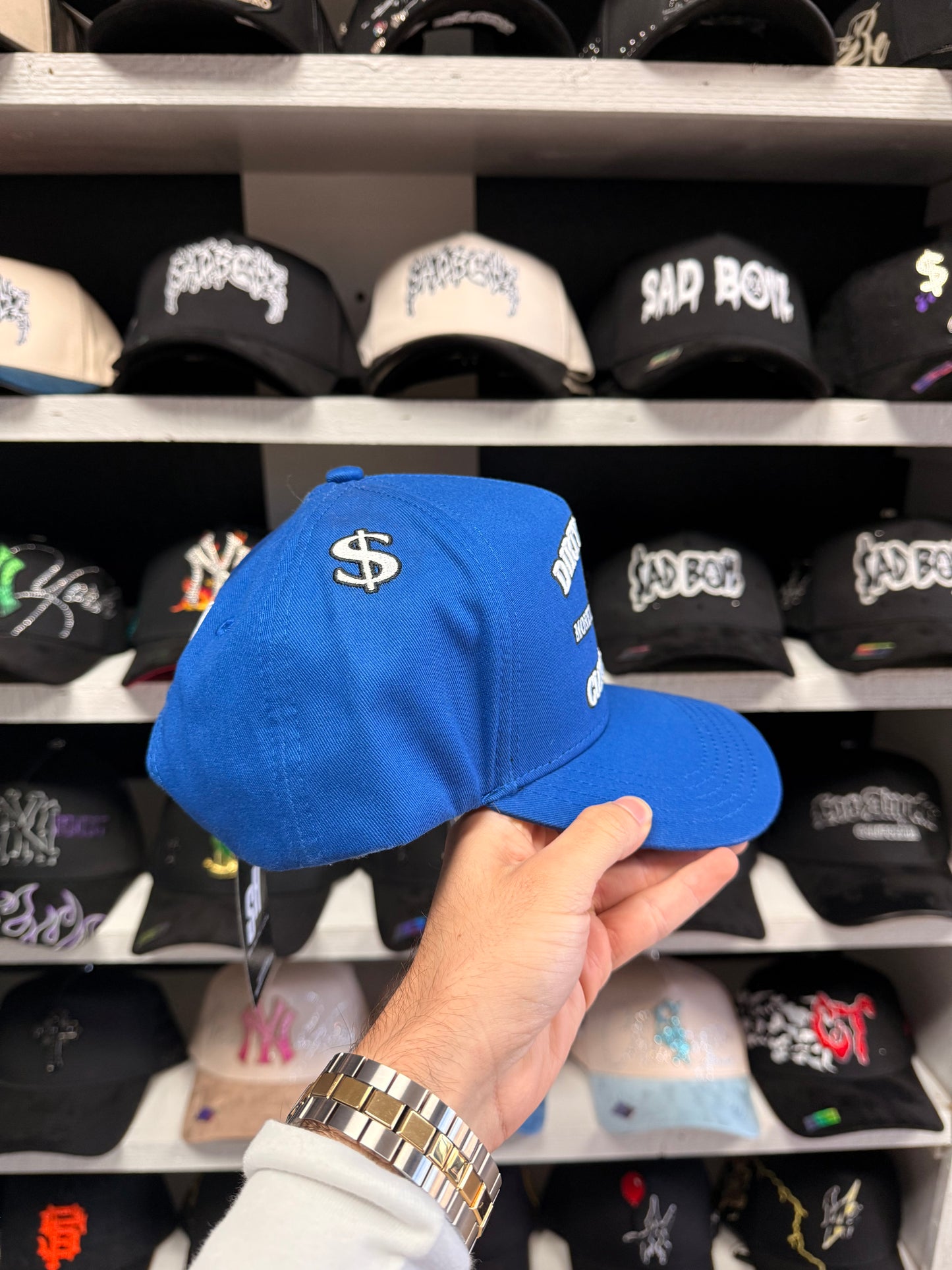 Estilo Dirty Money Clean Hands