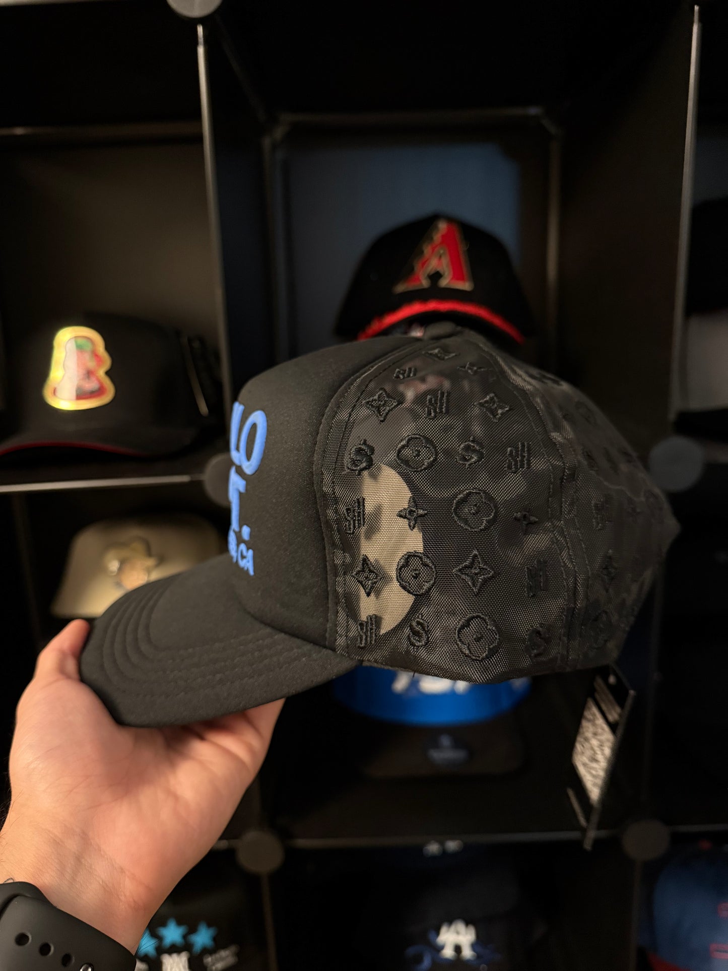 Selecto Estilo Dept Black and Blue